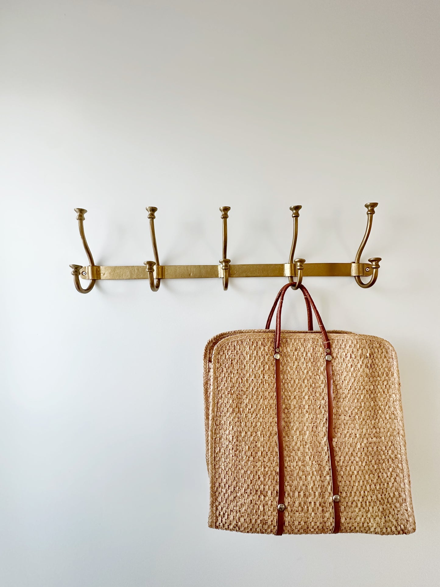 Murphy 5 Hook Rail - Brass