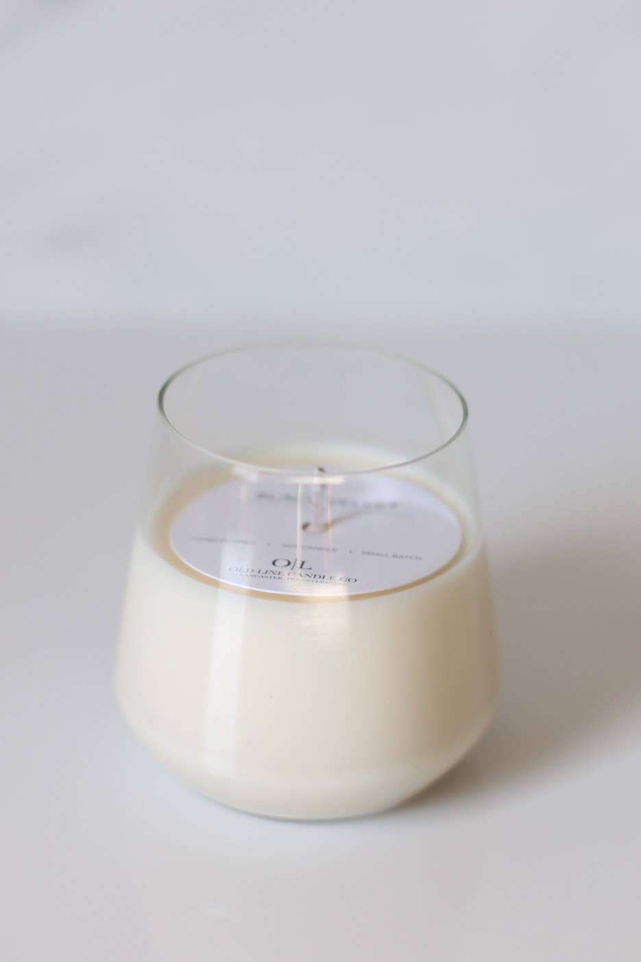Tapered Jar Candle: Black Velvet