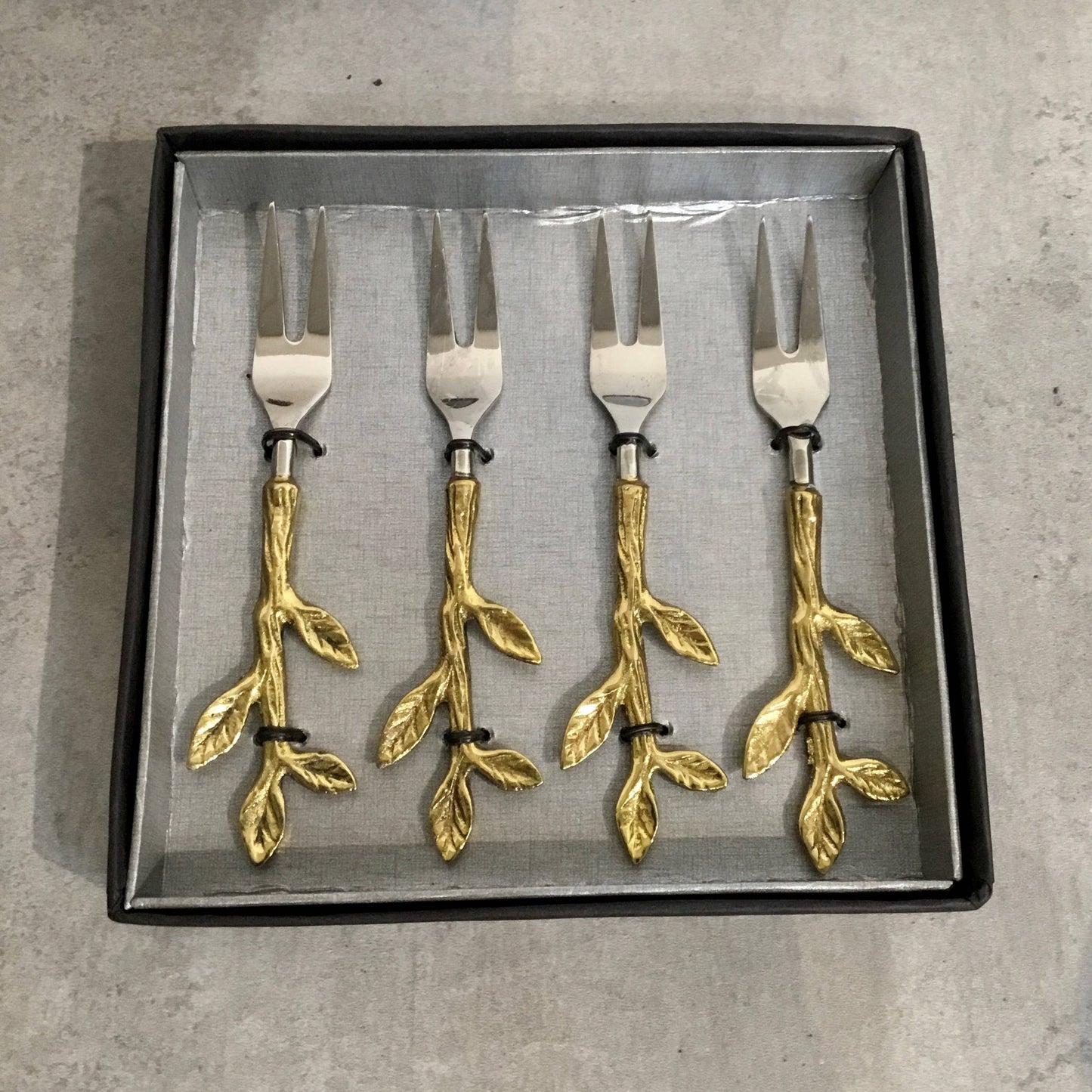 Gold Leaf Bud Handle Forks, Set of 4