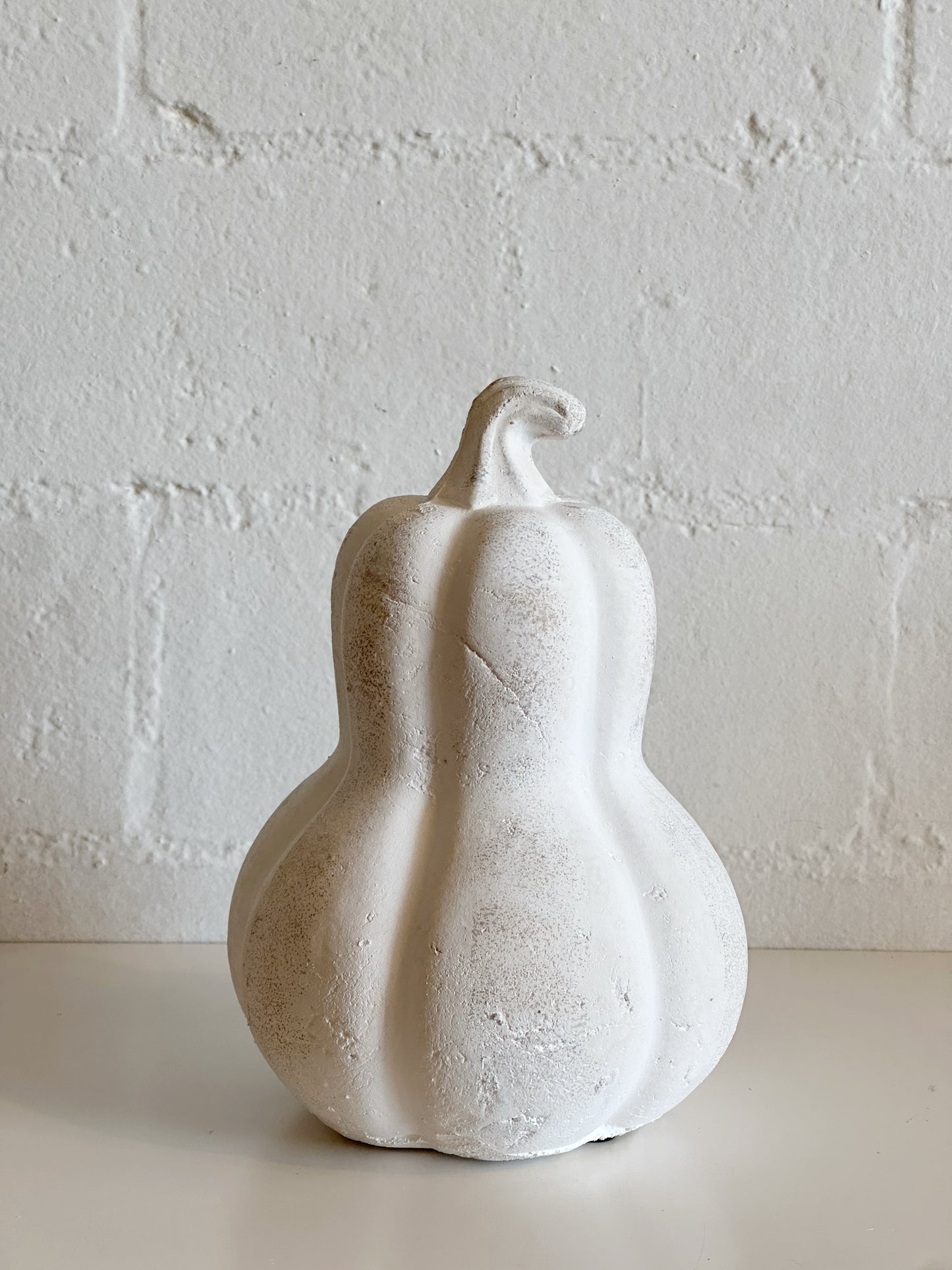 7"H WHITE TERRACOTTA GOURD