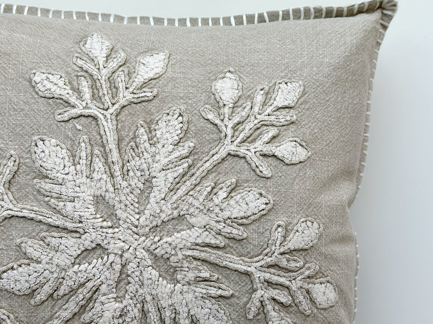 BEIGE SNOWFLAKE PILLOW