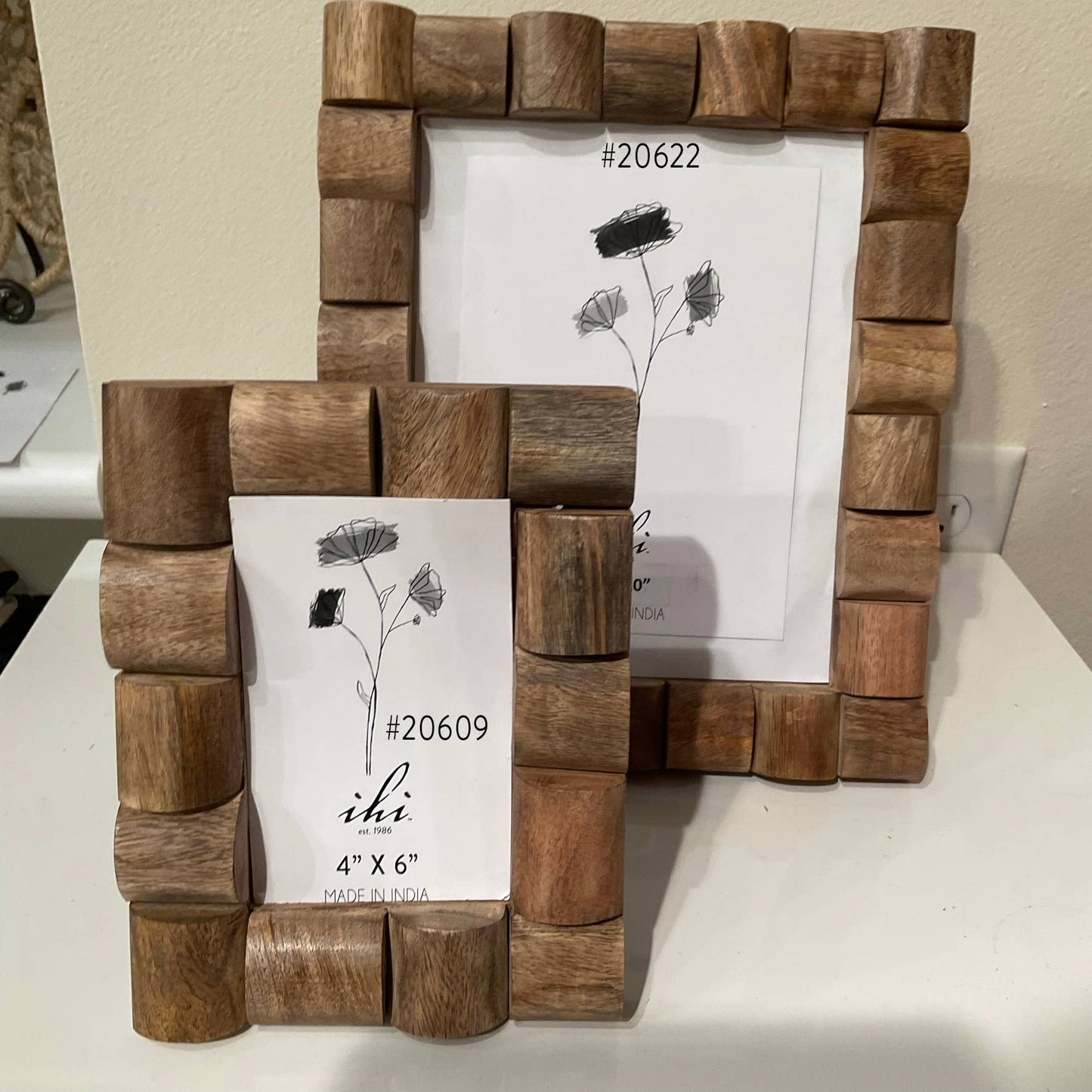 Wood Bark & Round Block Frames