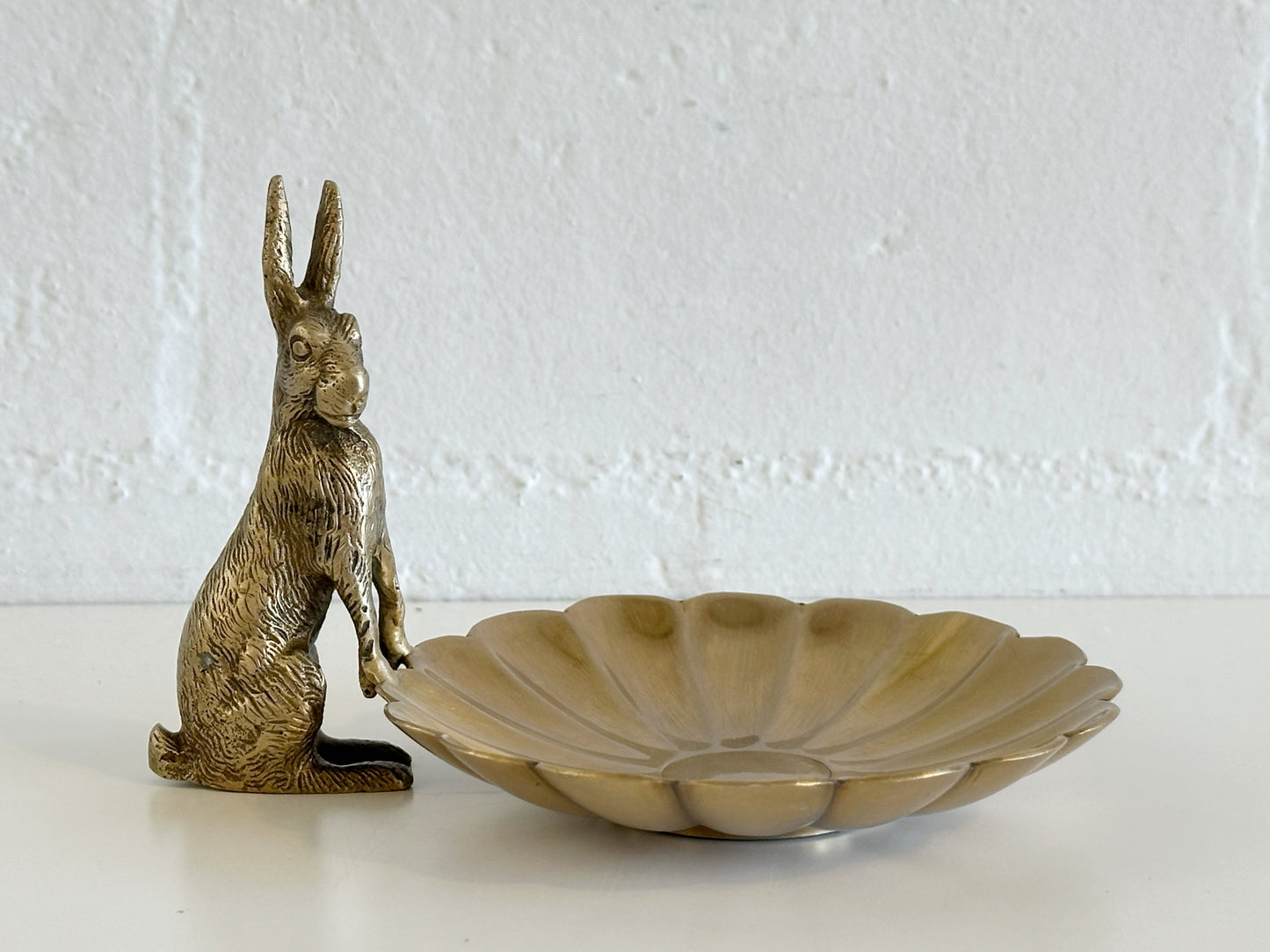 Rabbit Flower Brass Style Tray