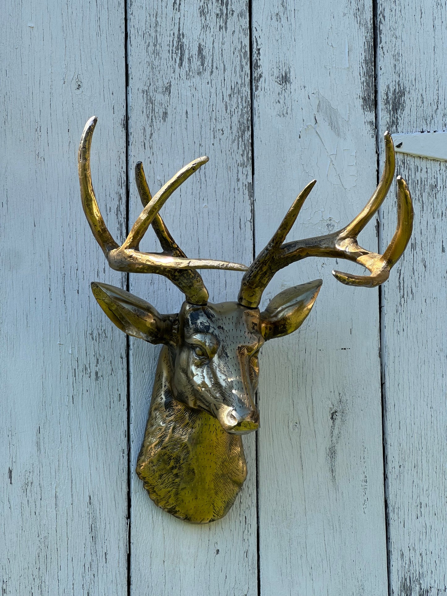 ANTIQUE GOLD DEER HEAD WALL HANGER