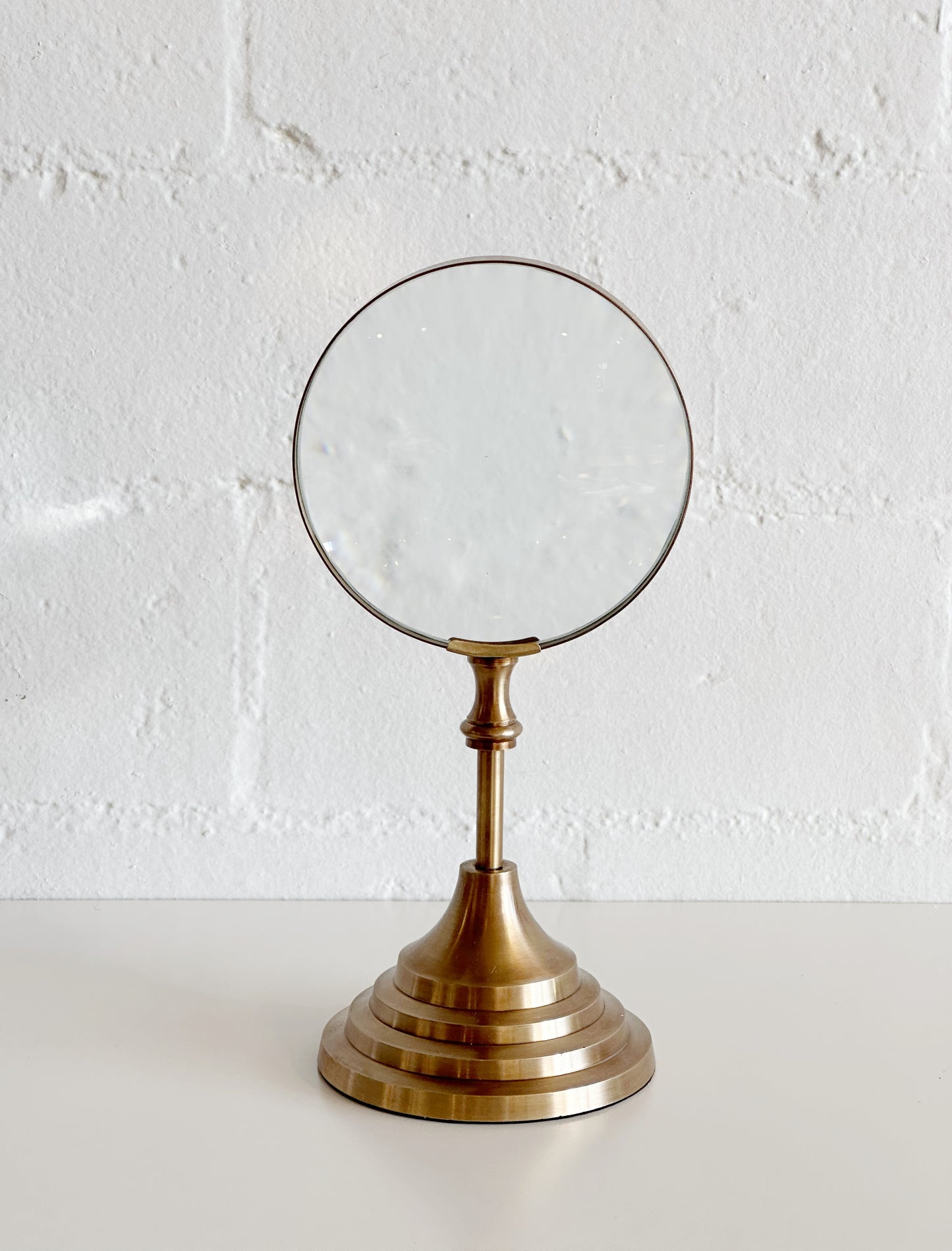 BRASS STANDING MAGNIFYING GLASS