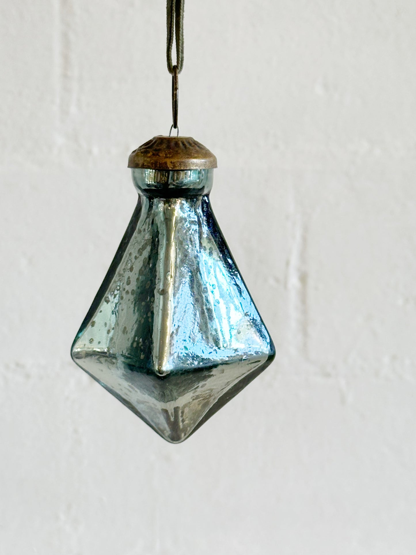 Aqua Mercury Diamond Ornament