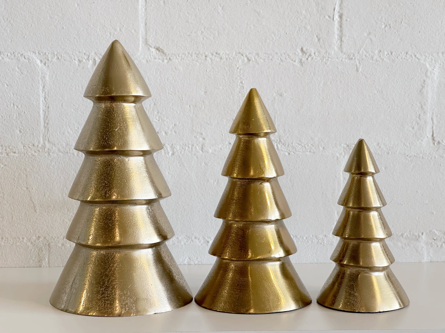 Gold Metal Holiday Tree