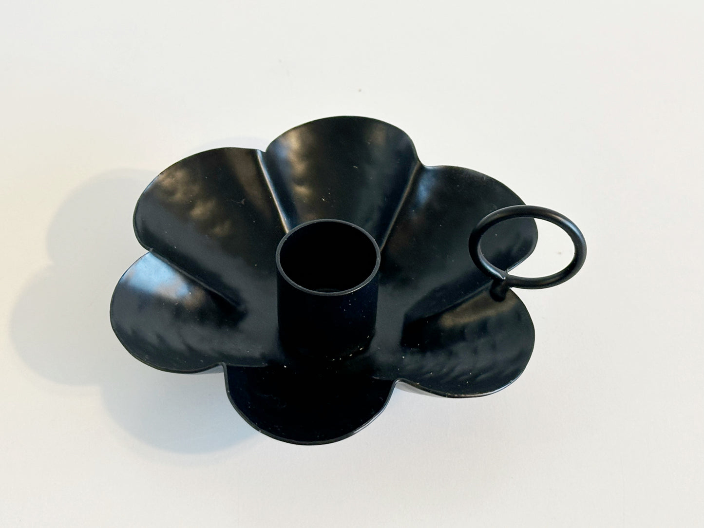 Iron Candleholder ~ Daisy