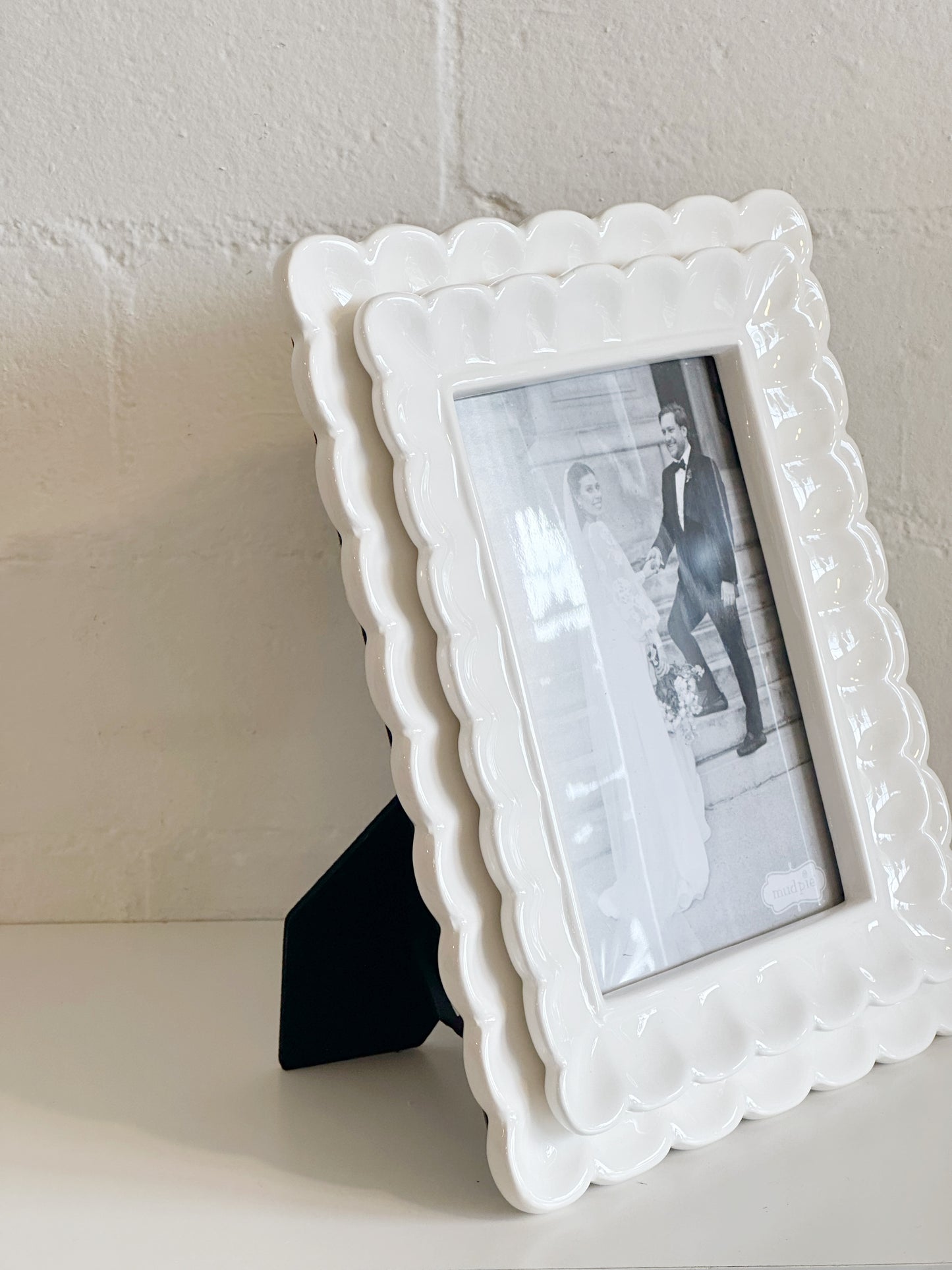 Large Scalloped 5x7 Frame