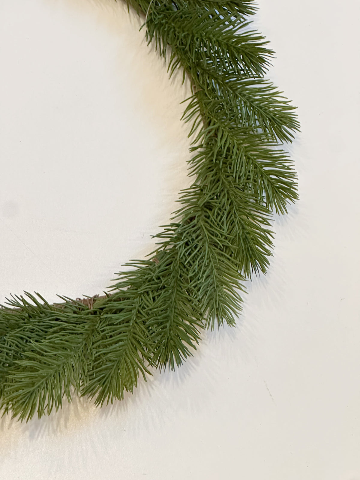 Plate Charger Wreath