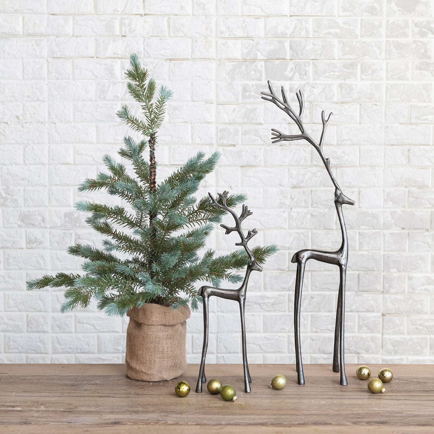 Gunmetal Aluminum Deer