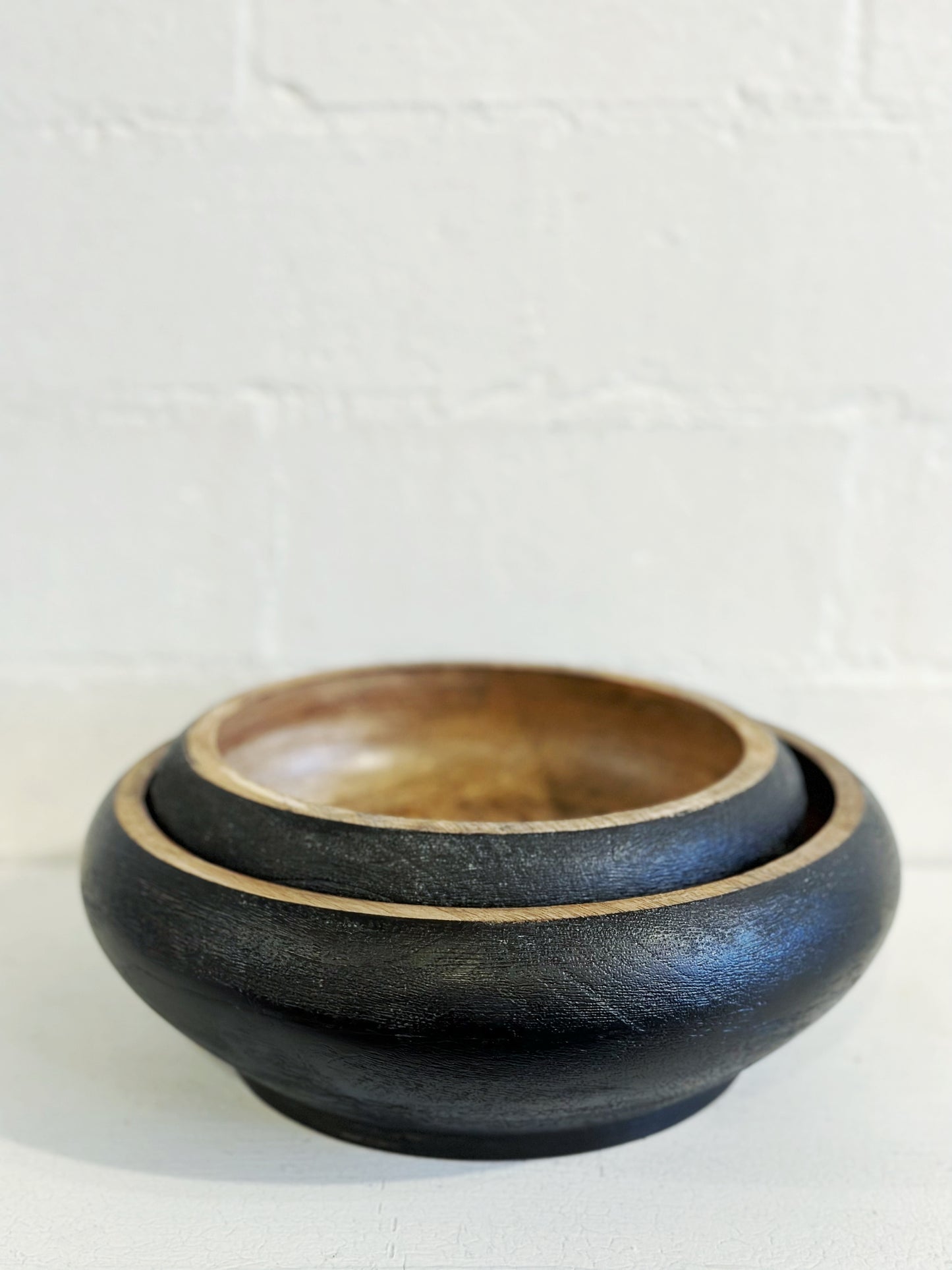 BLACK TEXTURED WOOD BOWL-Small
