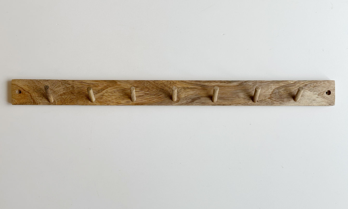 7 HOOK WOOD WALL RACK