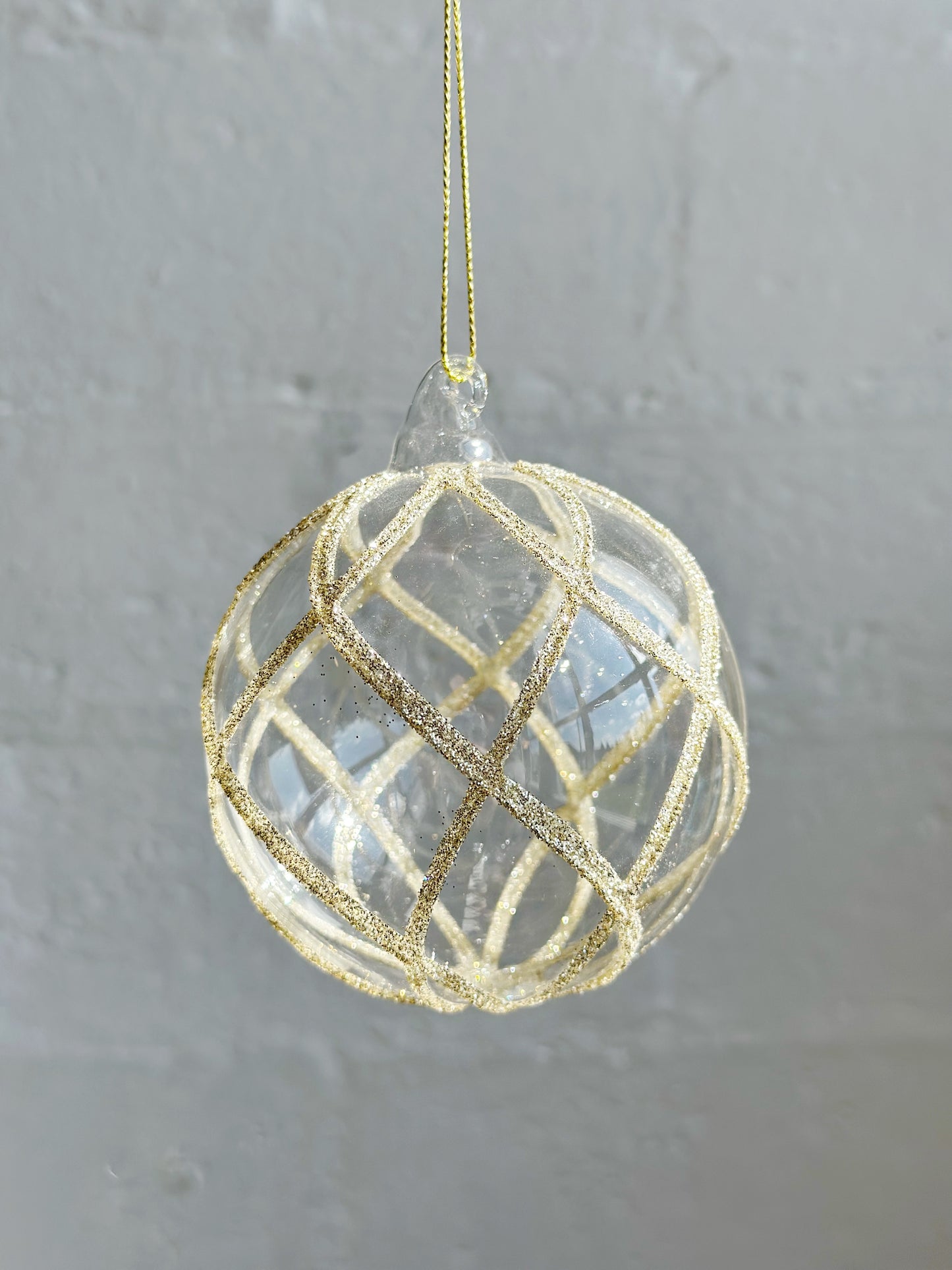 Glass ball clear champagne glitter