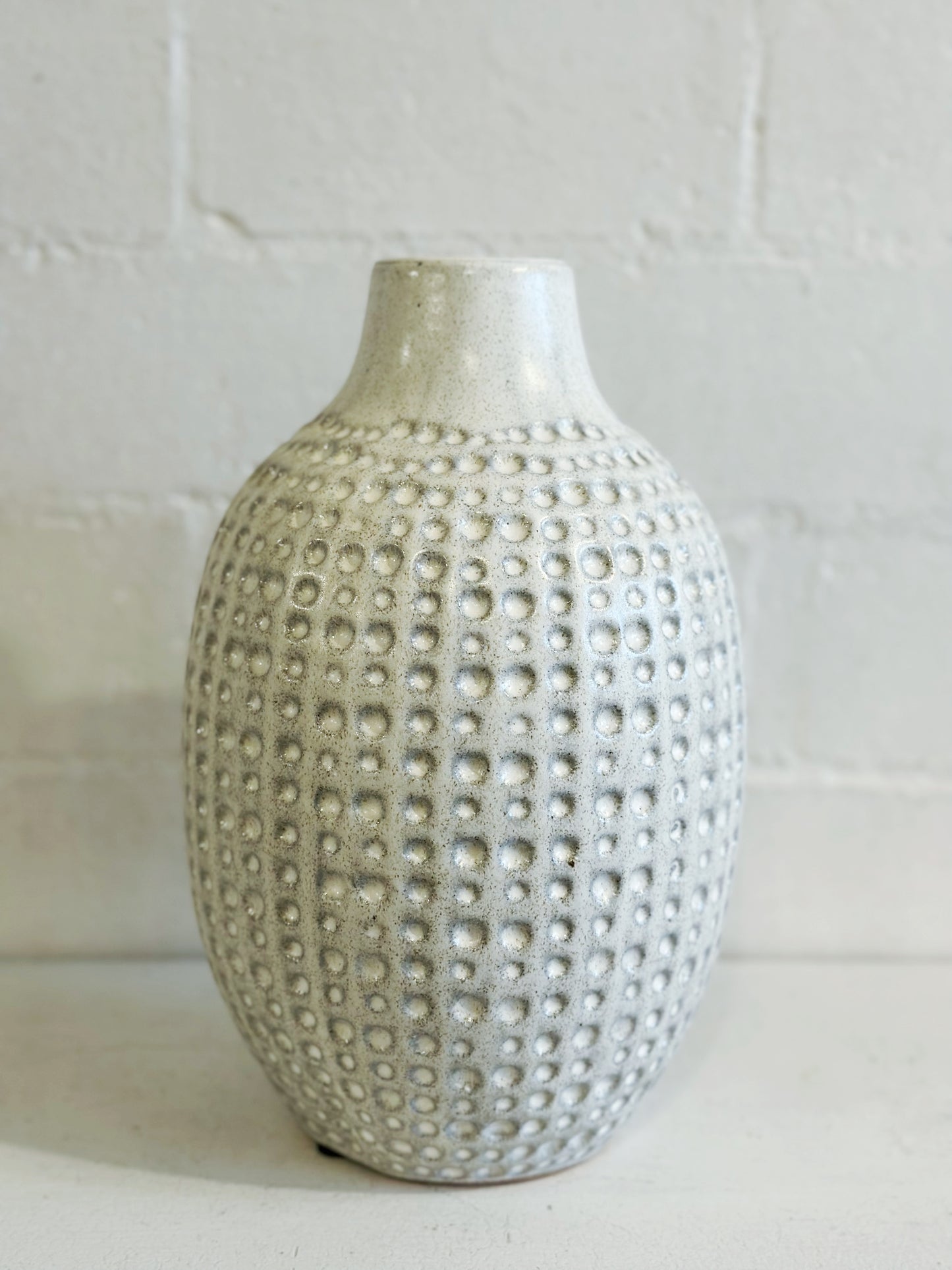 WHITE DOT PATTERN VASE