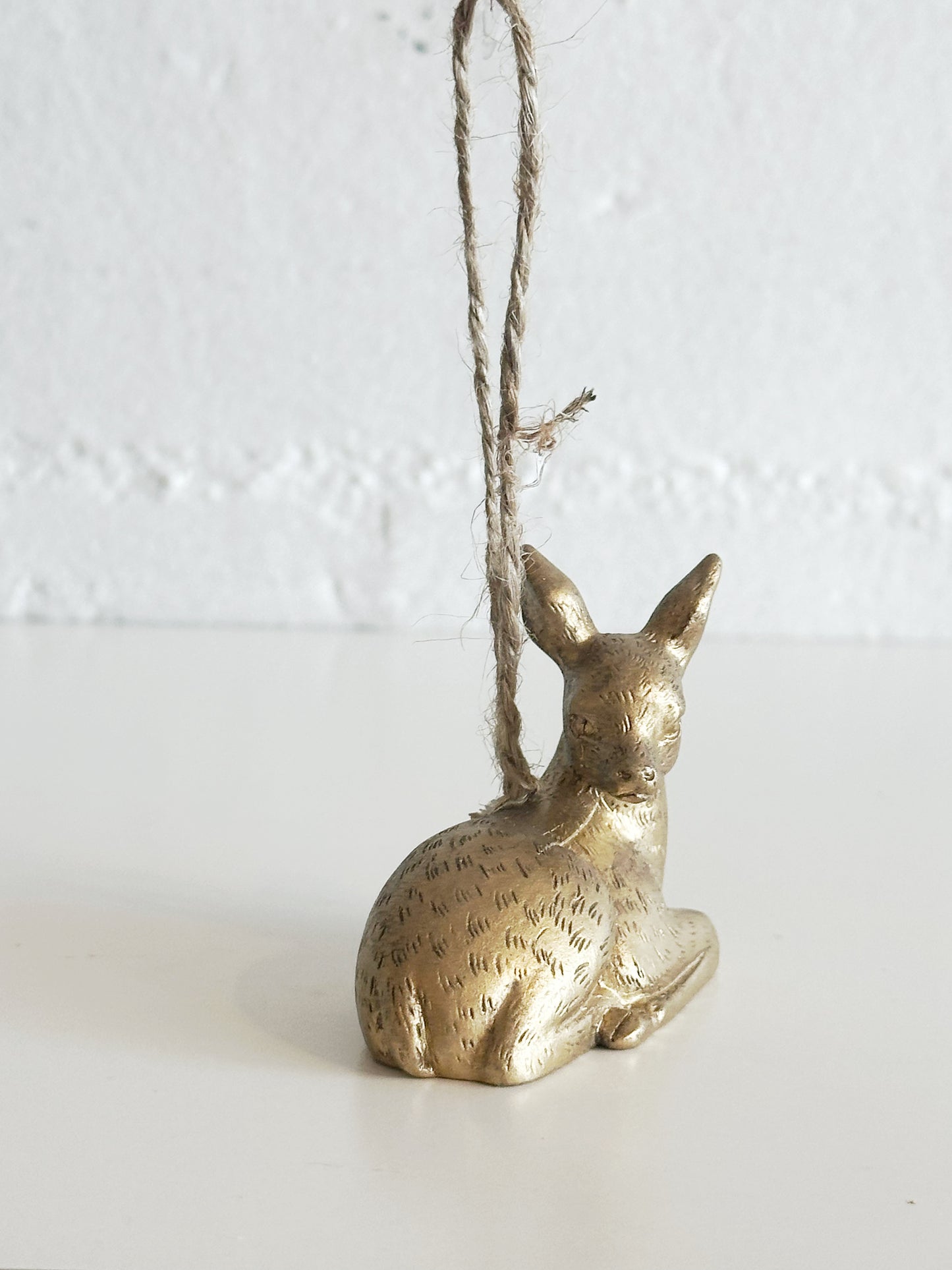 DEER LAYING ORNAMENT