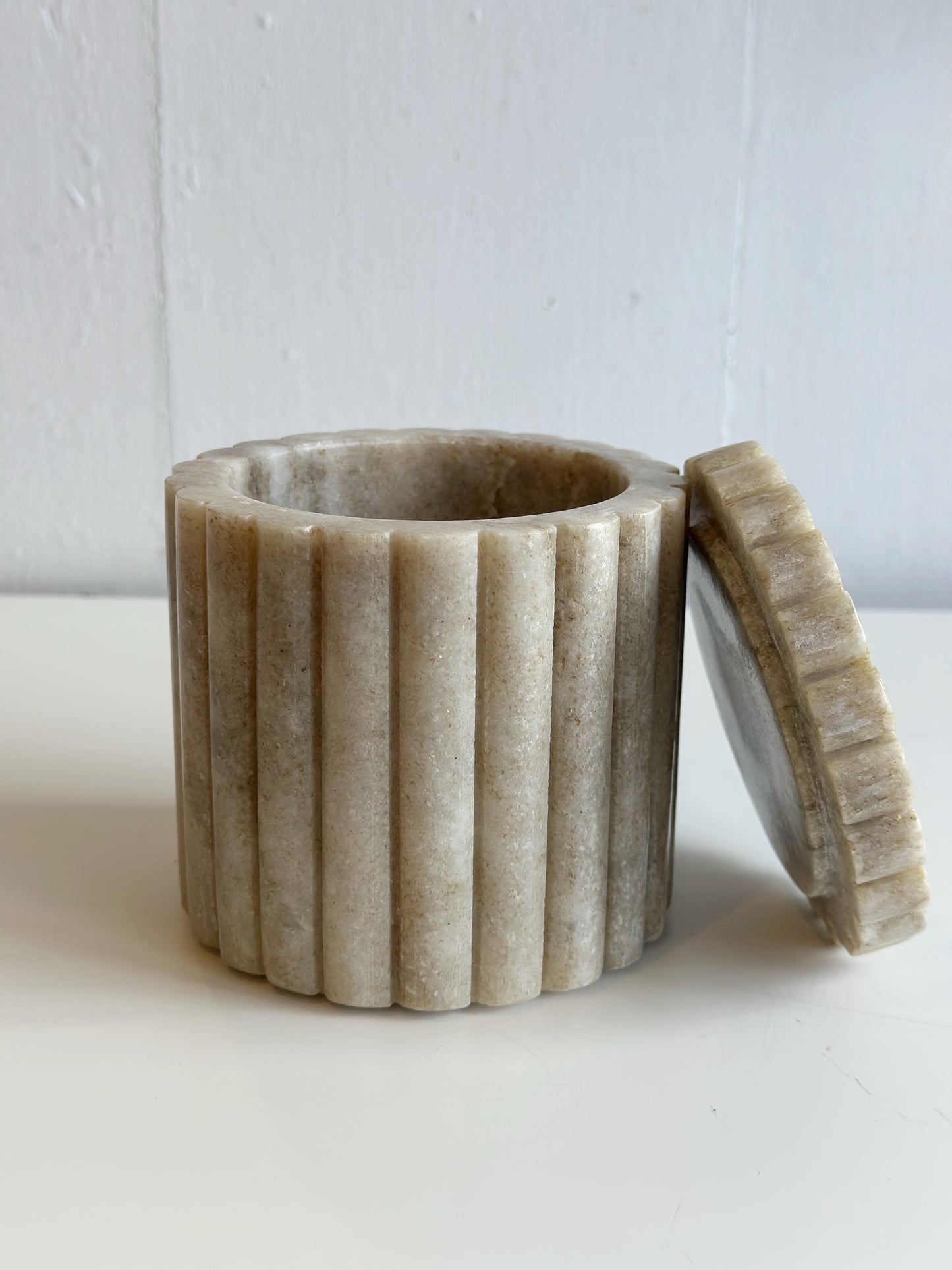 Beige Marble jar with lid