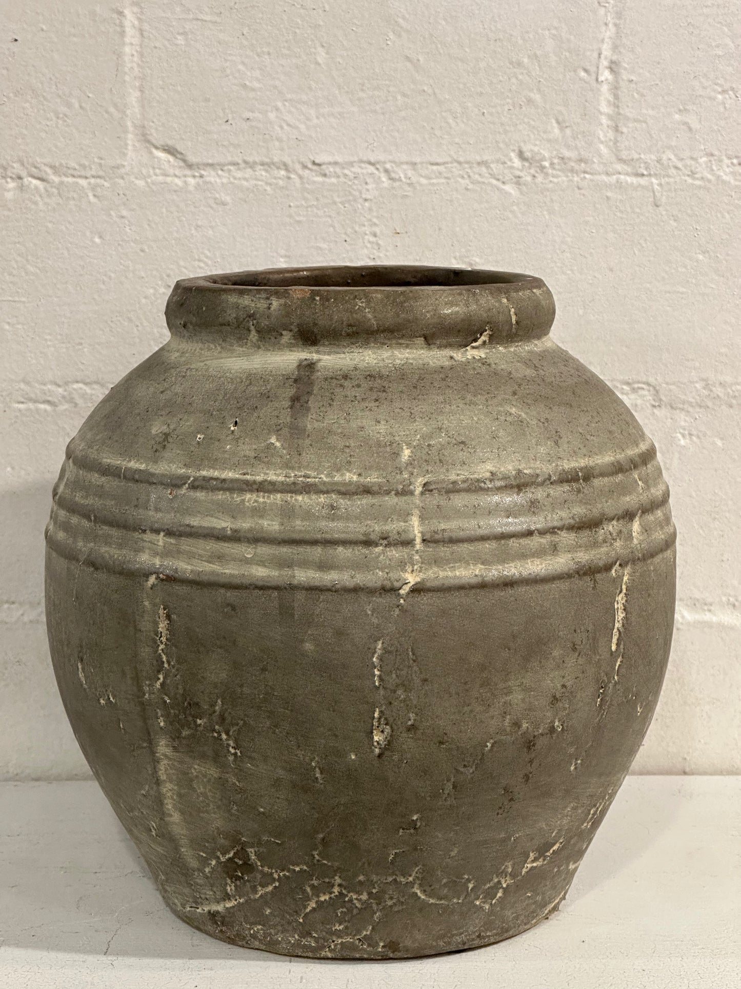 ANTIQUE STYLE CHARCOAL WASH VASE