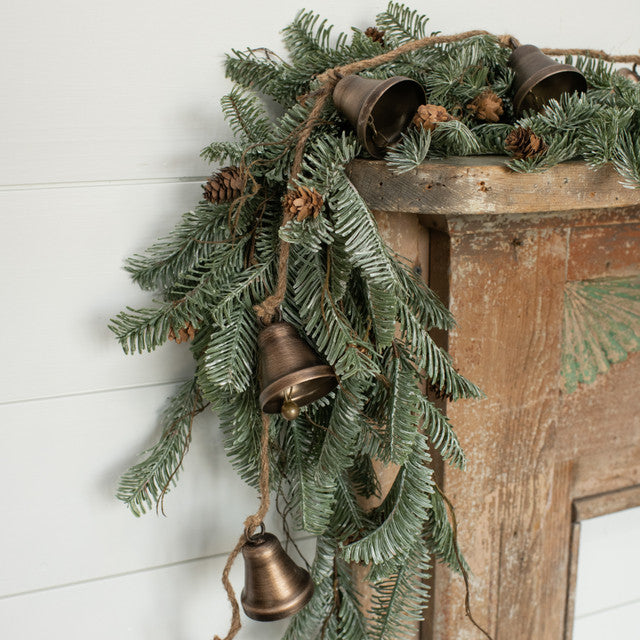 BRONZE BELL GARLAND