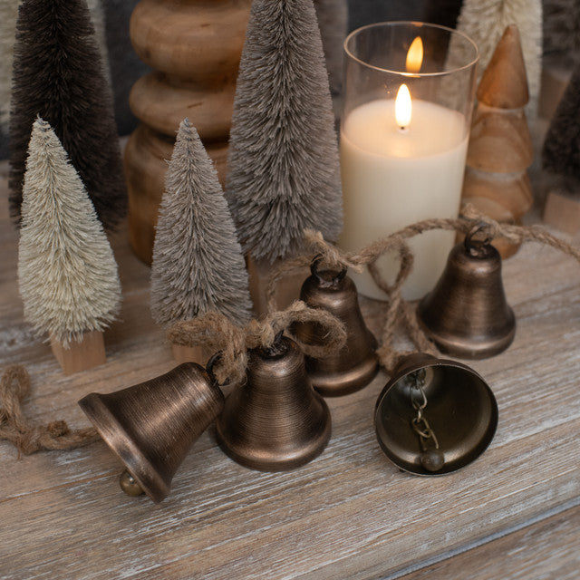 BRONZE BELL GARLAND