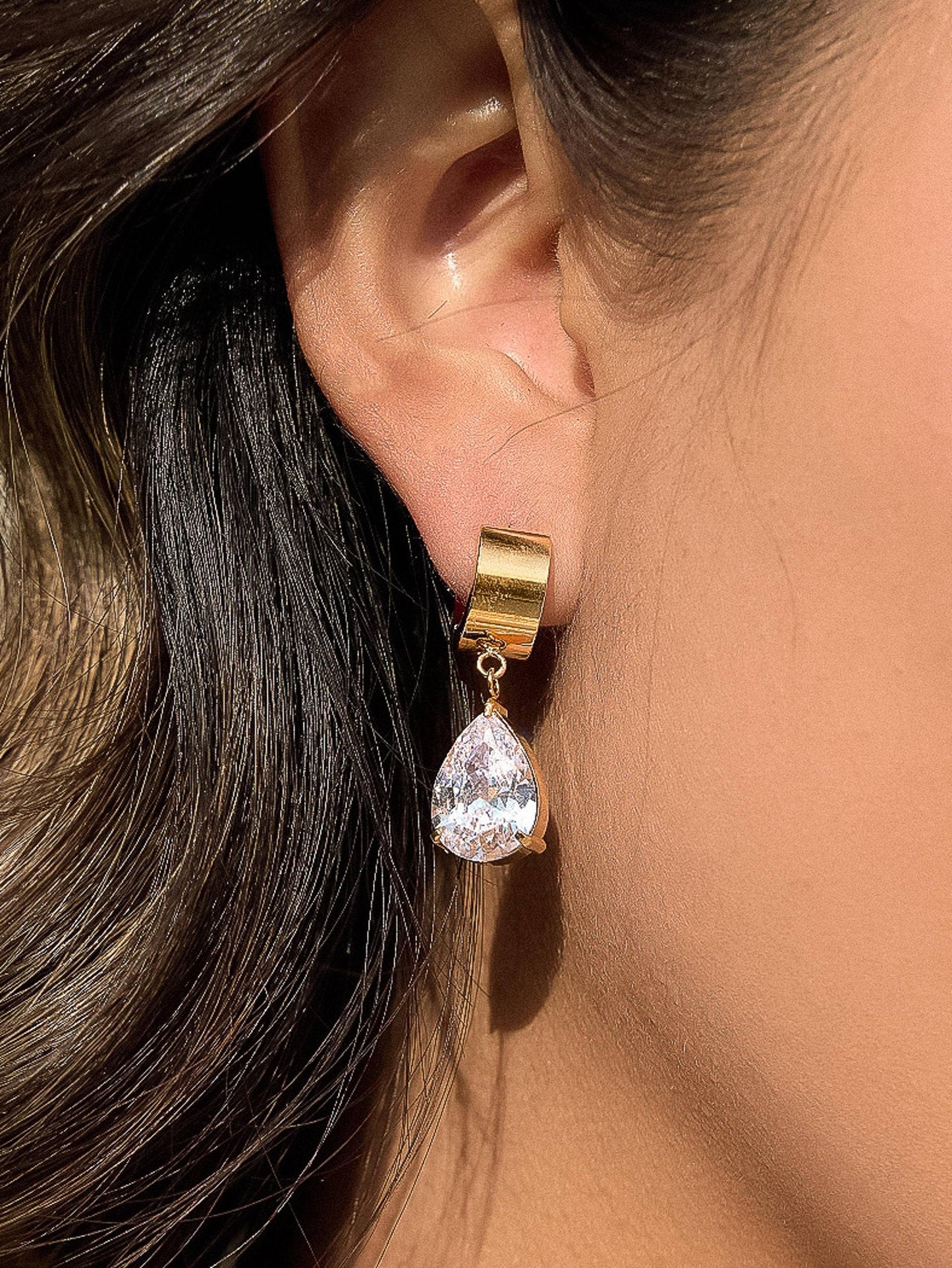 Glissade 18K Gold Non-Tarnish CZ Drop Huggie Earrings: Yellow Gold / R-Emeral