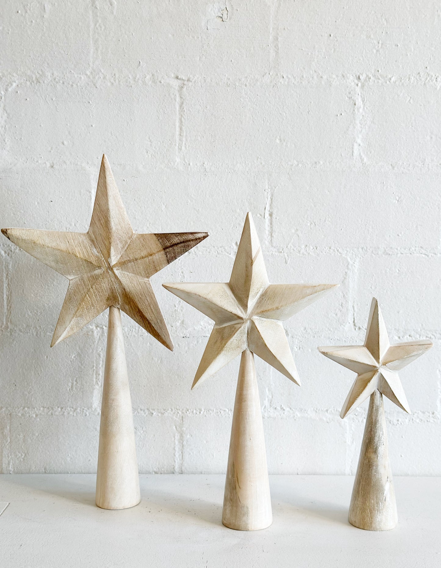 White-Wash Wooden Table Top Stars