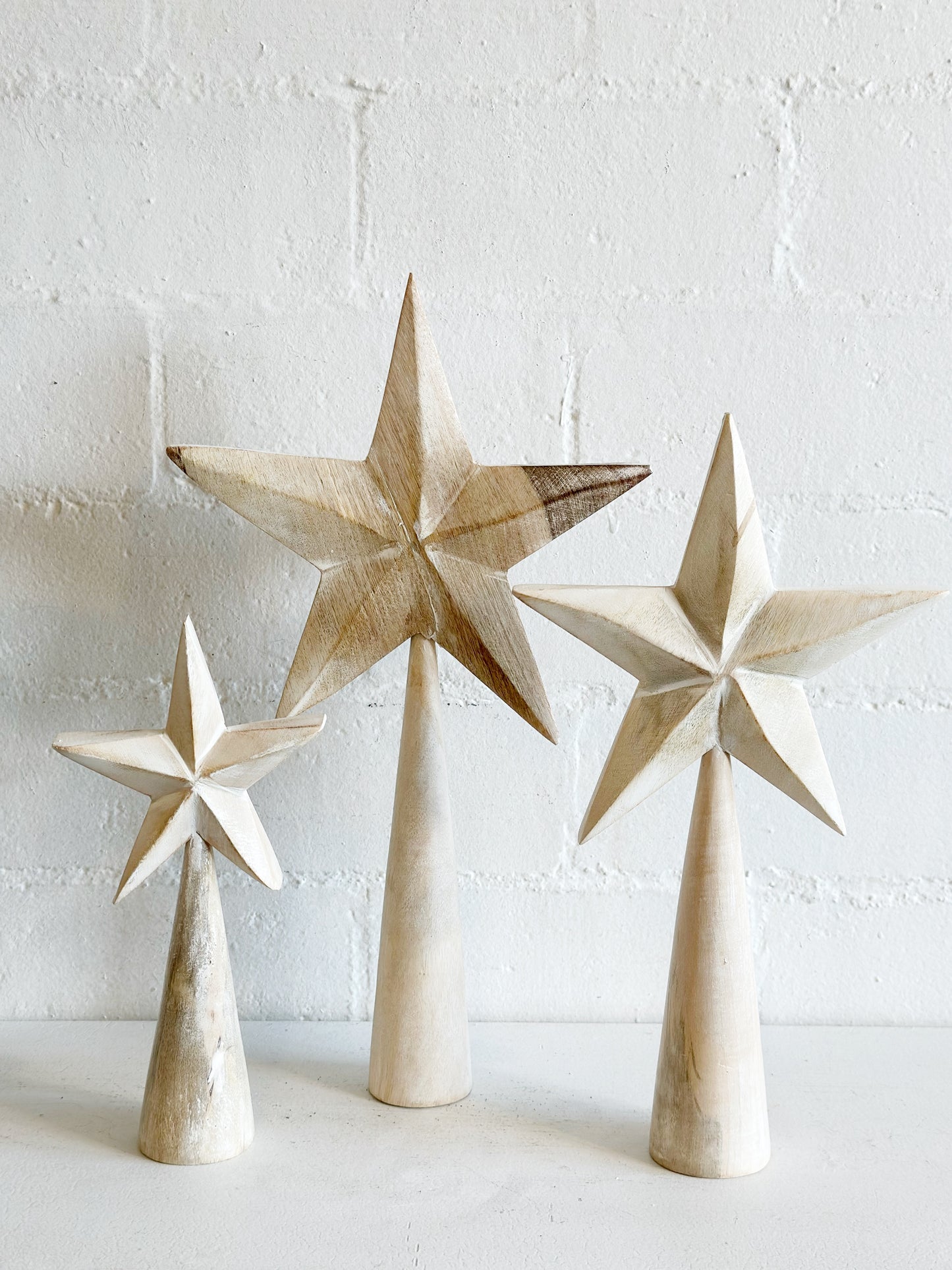 White-Wash Wooden Table Top Stars