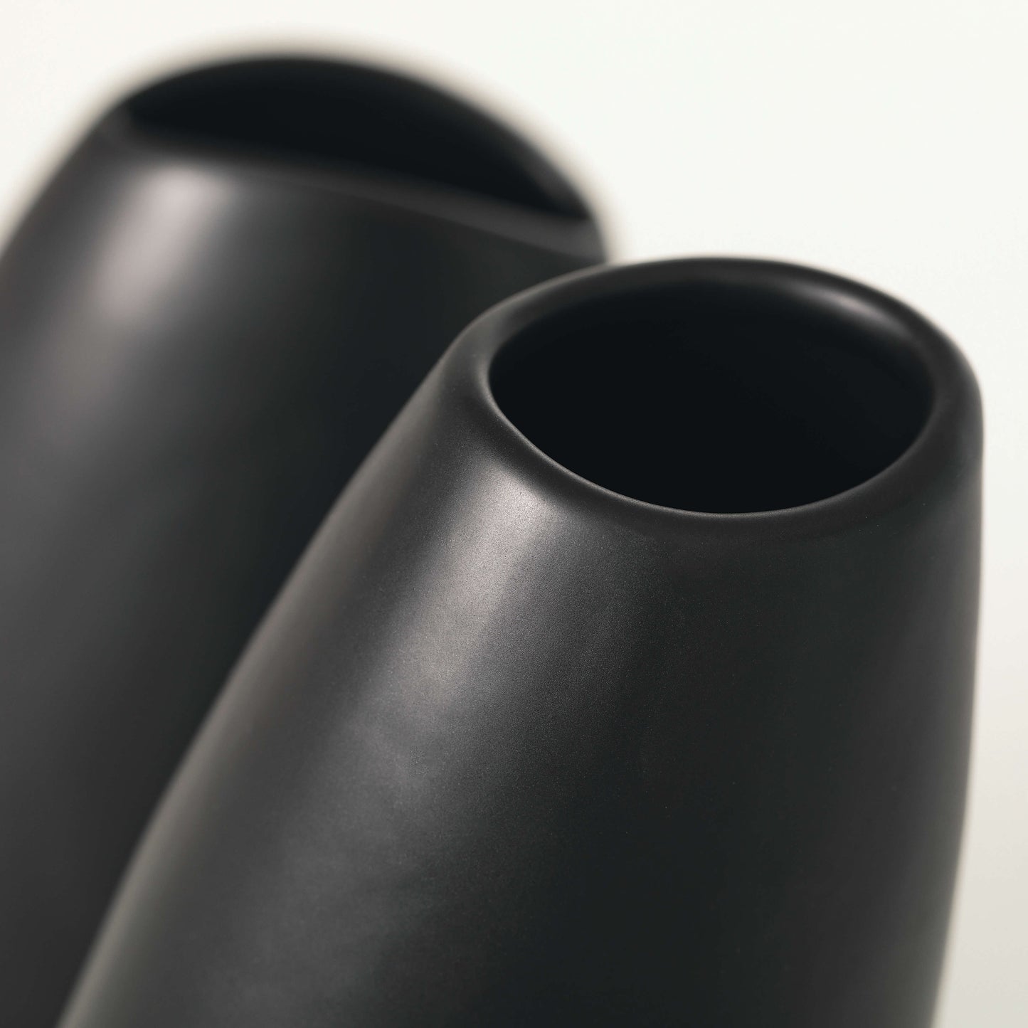 MODERN MATTE BLACK VASE