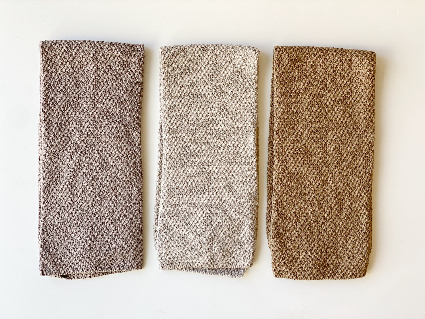Cotton knit towel