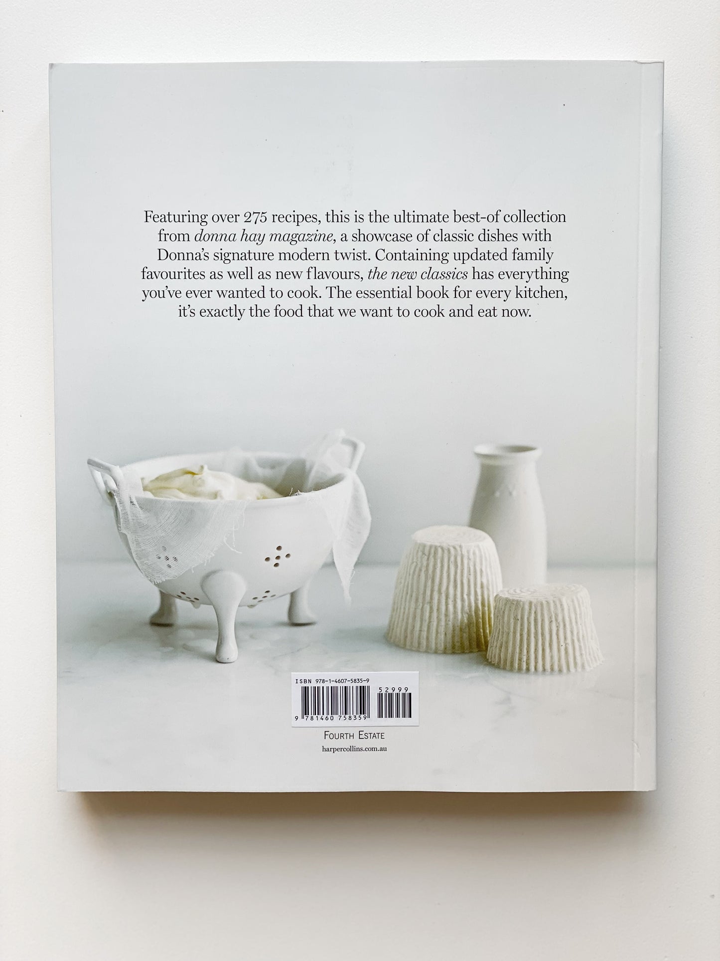 Donna Hay - the new classics Cook Book