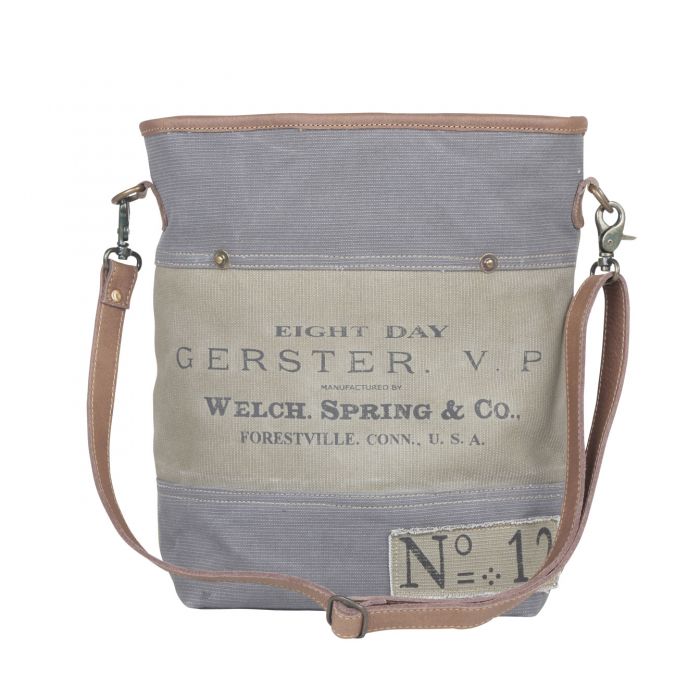 VESPERTINE SHOULDER
BAG