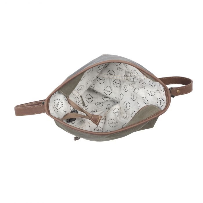 VESPERTINE SHOULDER
BAG
