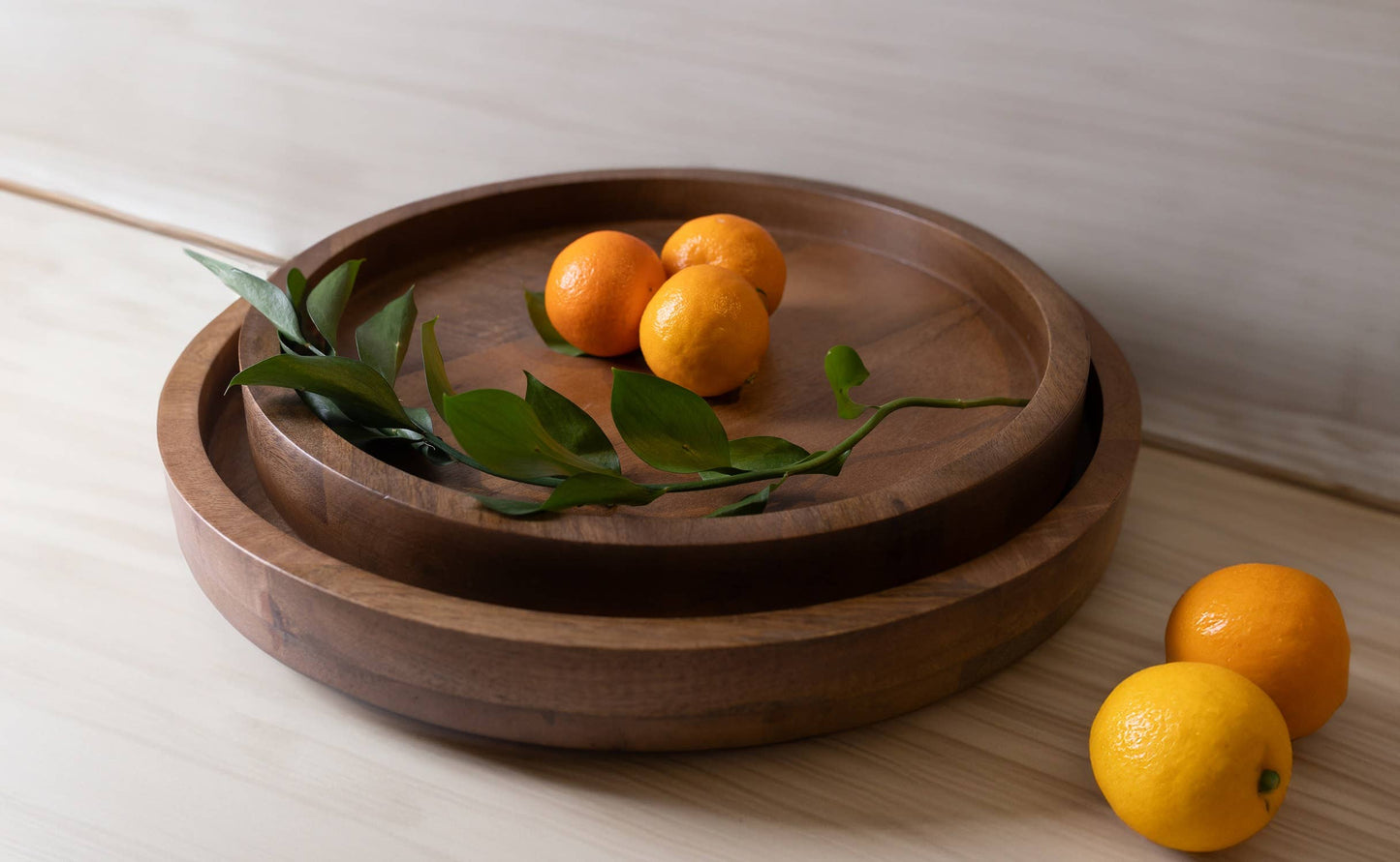 Med Round Serving Tray