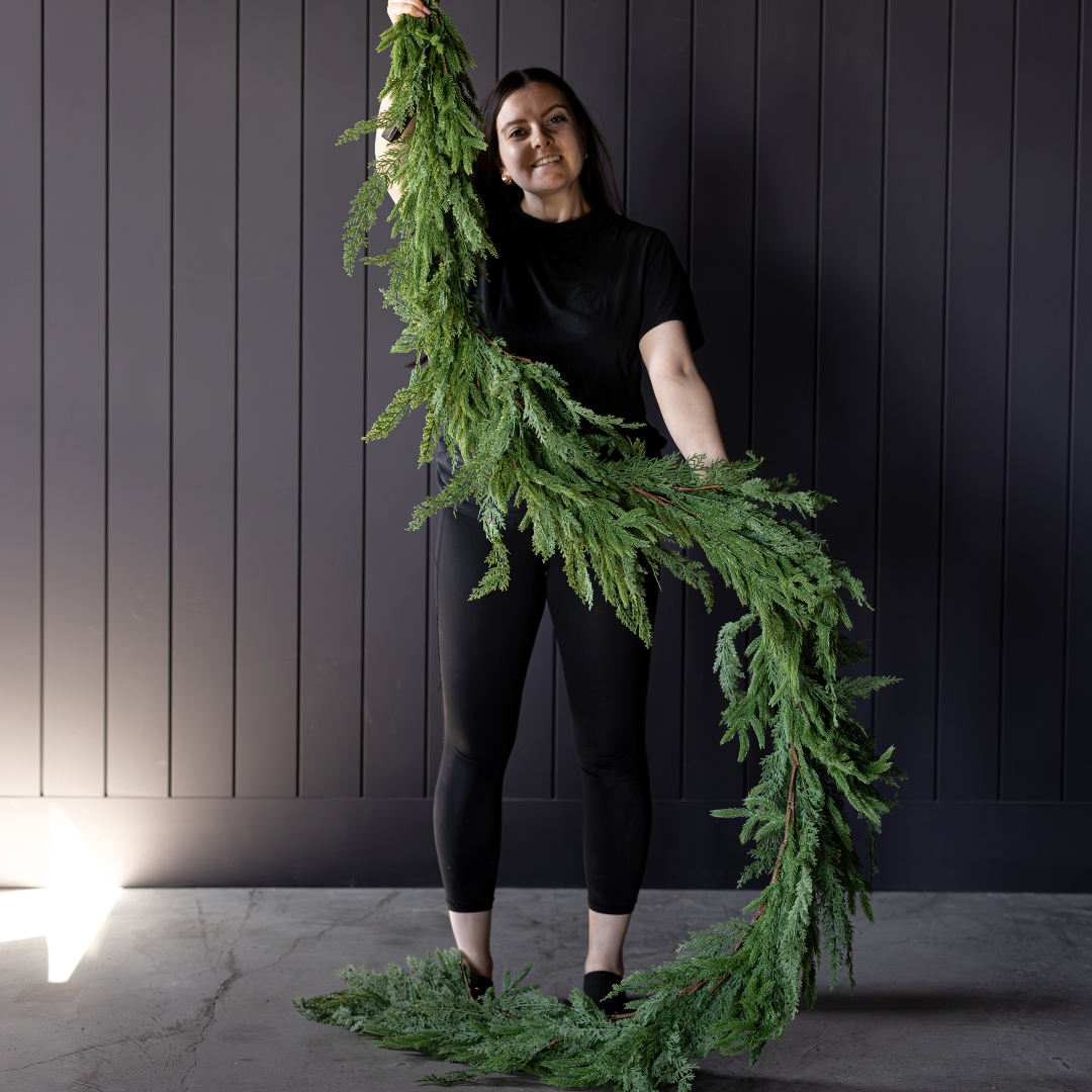 Norfolk & Cypress Mixed Real Touch Garland - 9 Ft: Standard