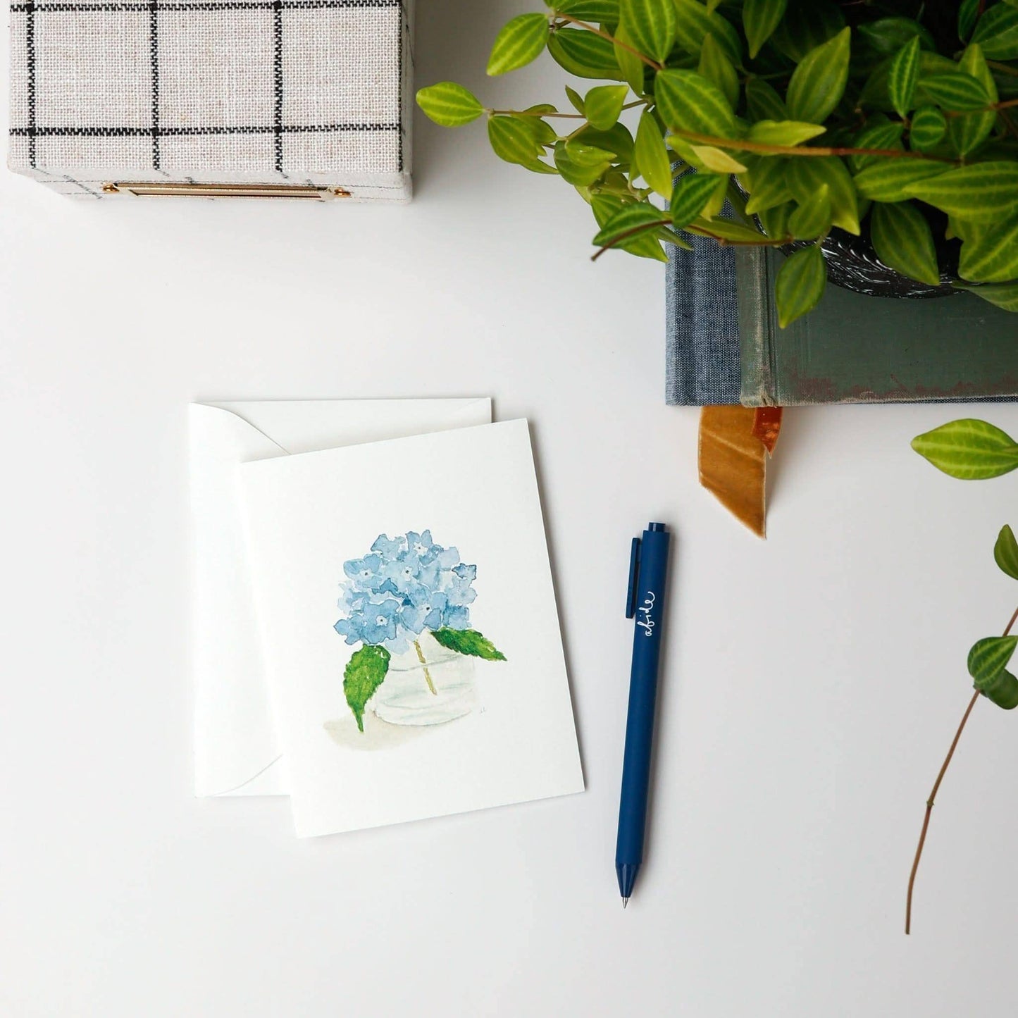 Hydrangea notecard: Single card