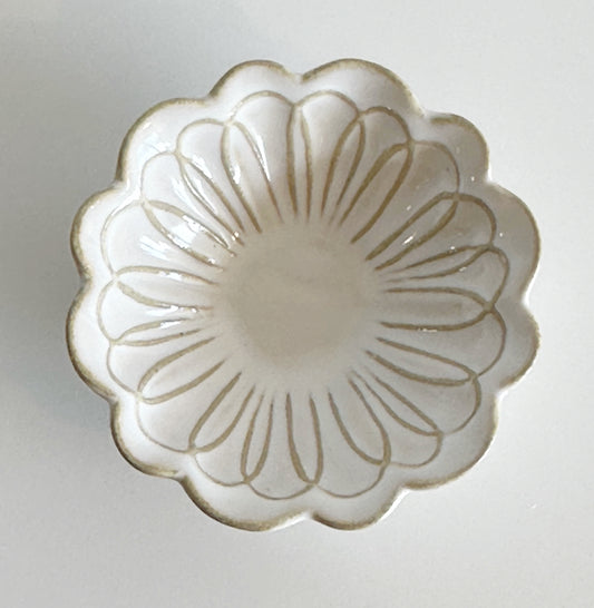 DAISY JEWELRY DISH