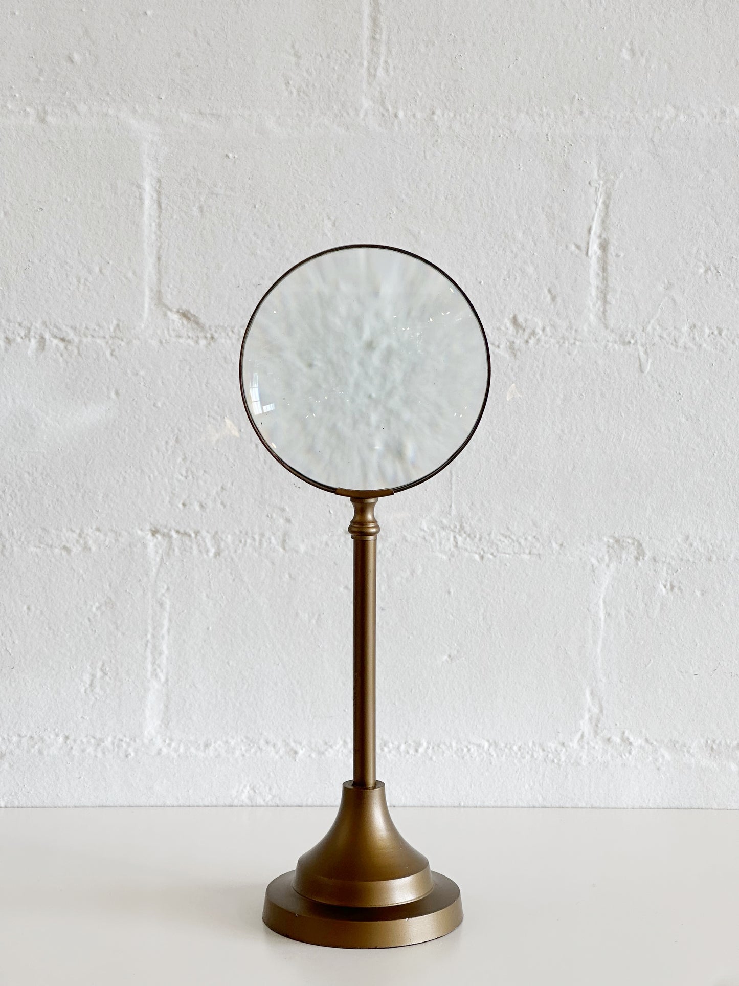 Antique Style Magnify Glass Stand