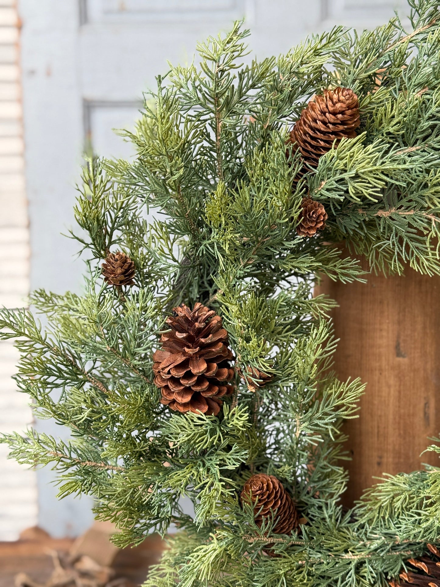 24" Longhope Cedar Wreath