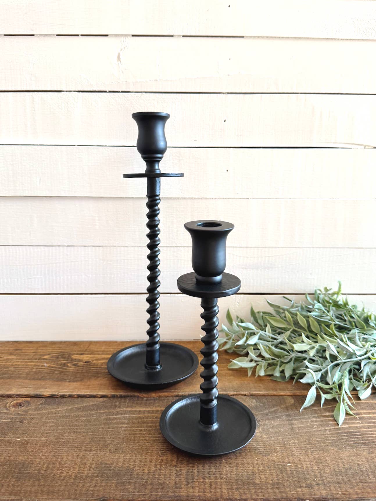 Corkscrew Taper Holder Black Large