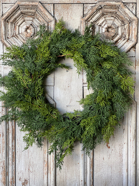 Verdant Cedar Wreath | 22"