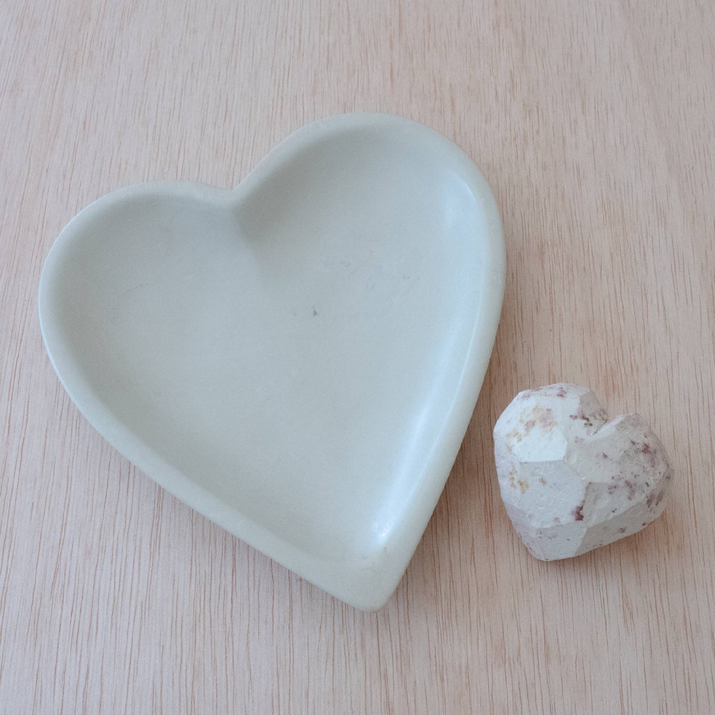 Large Heart Dish - Natural