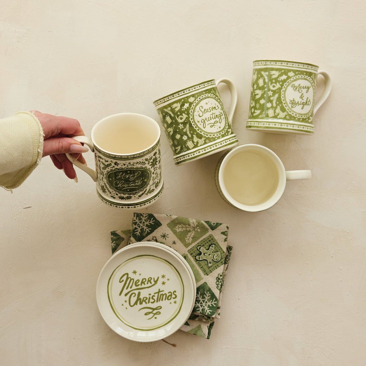 Stoneware Mug with Holiday Design & Saying, 4 Styles ©