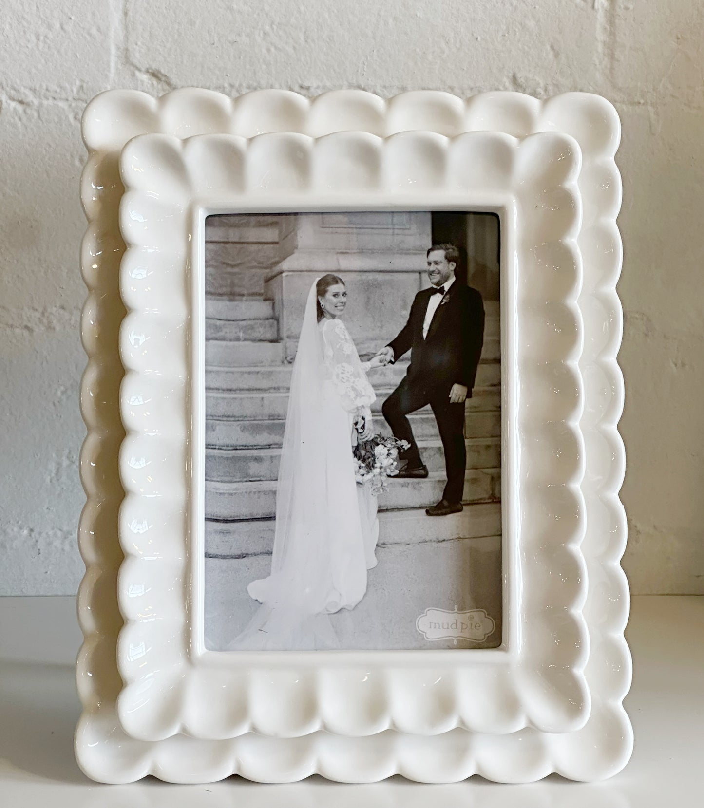 Large Scalloped 5x7 Frame