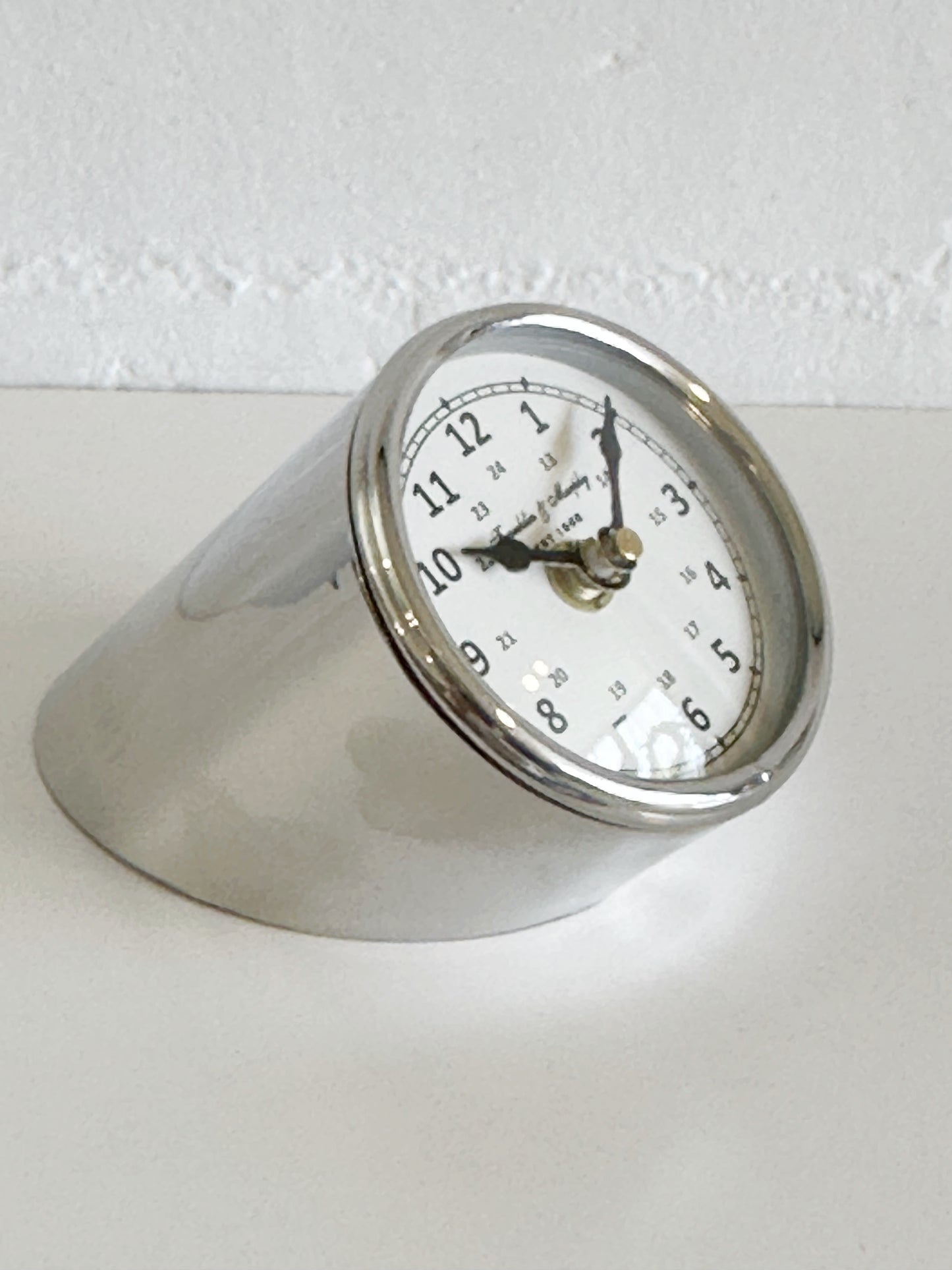 Round Stainless Steel Clock