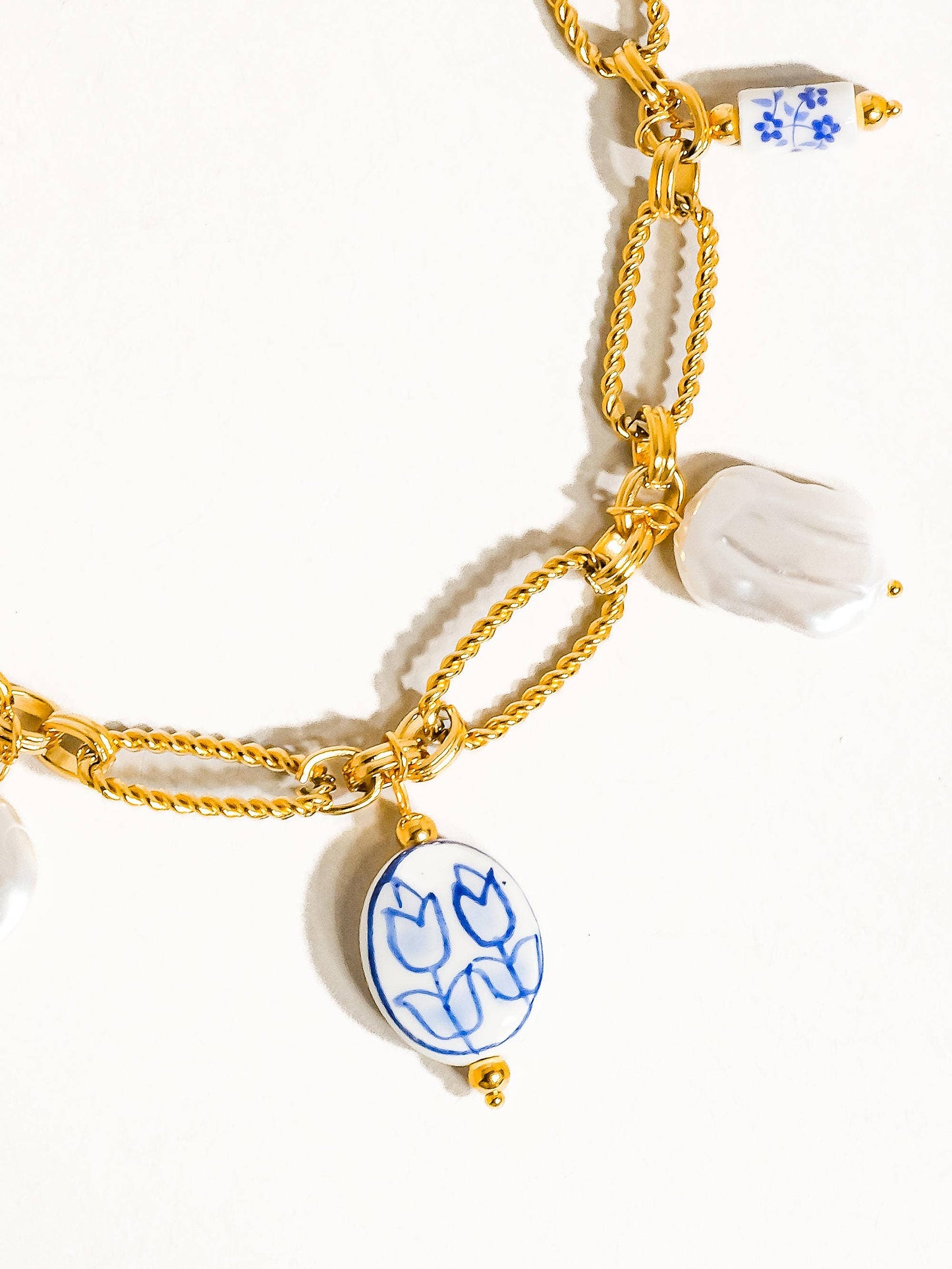 Riela 18K Gold Non-Tarnish Ceramic Floral Chain Necklace: Blue