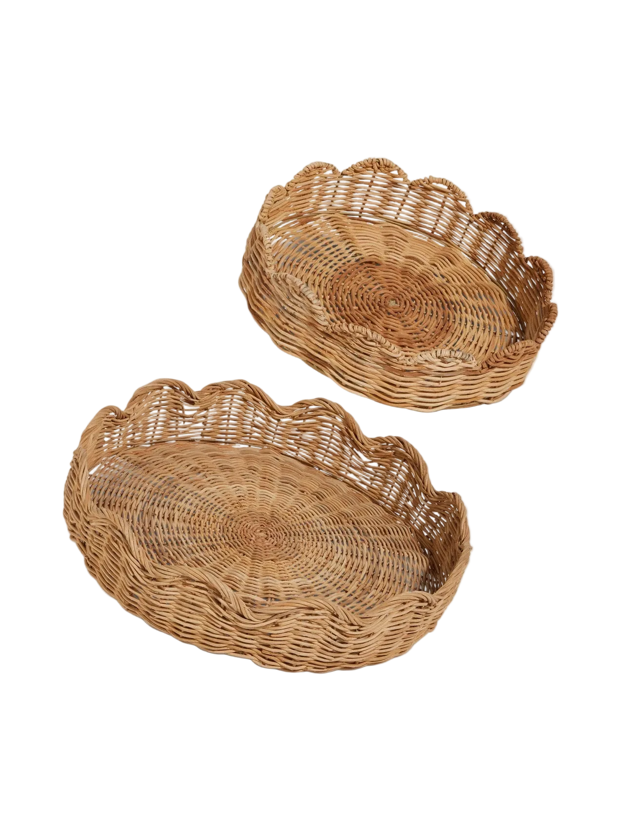 Wicker Scalloped Edge Trays