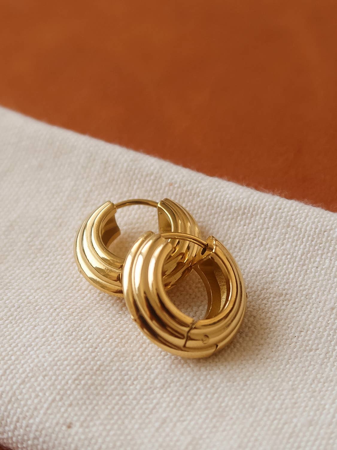 Juliette 18K Gold Non-Tarnish Chunky Hoop Earrings: Yellow Gold