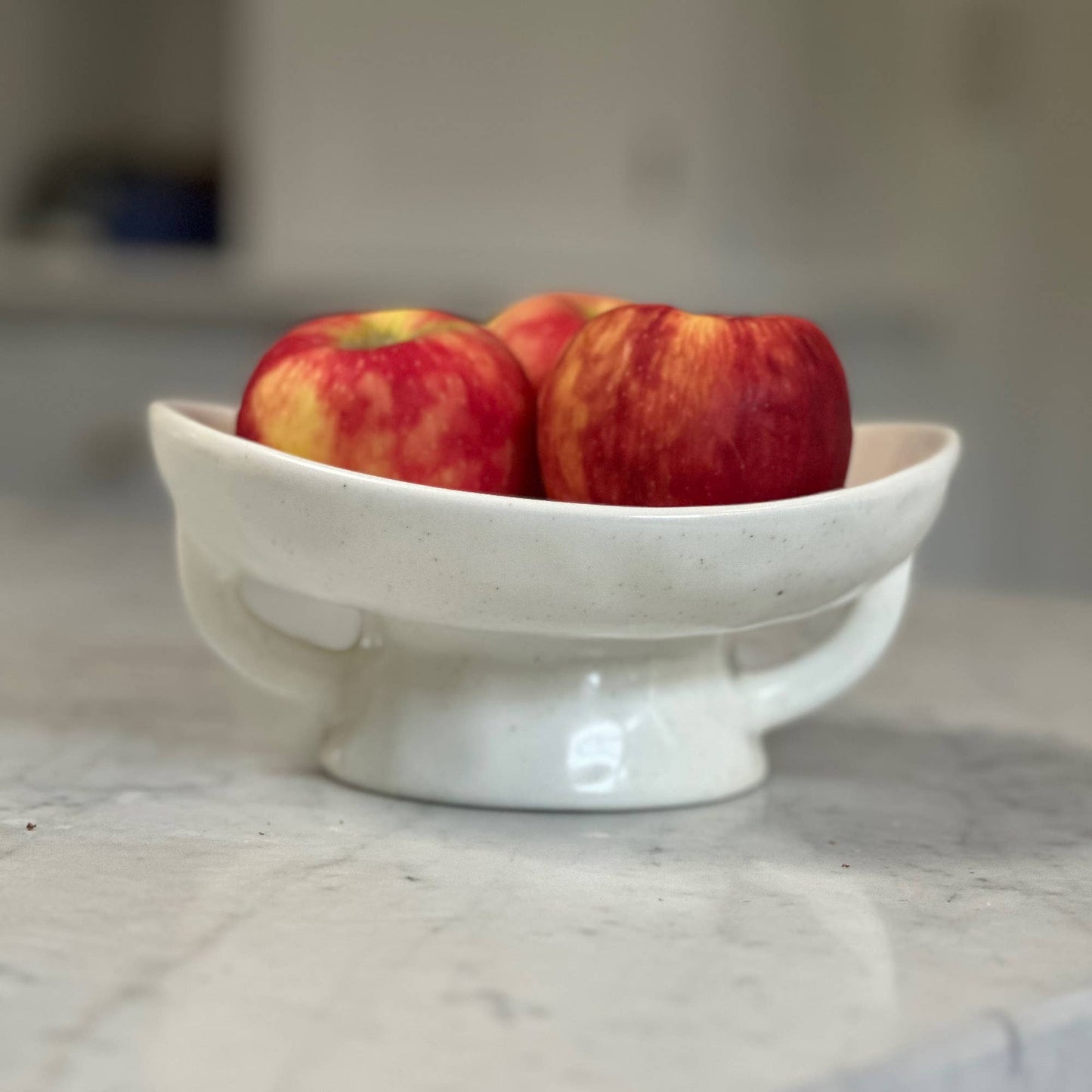 White Ceramic Fruit Bowl, 3.5" x 8" x 9"