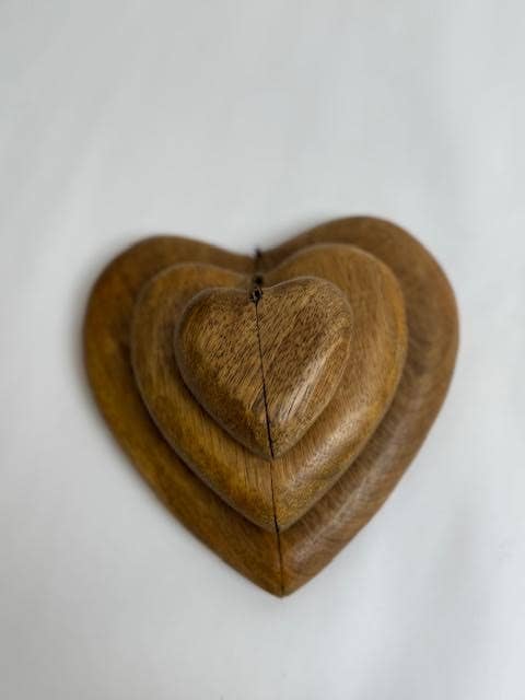 Wooden Heart Shape Magnet Ring Box  5"