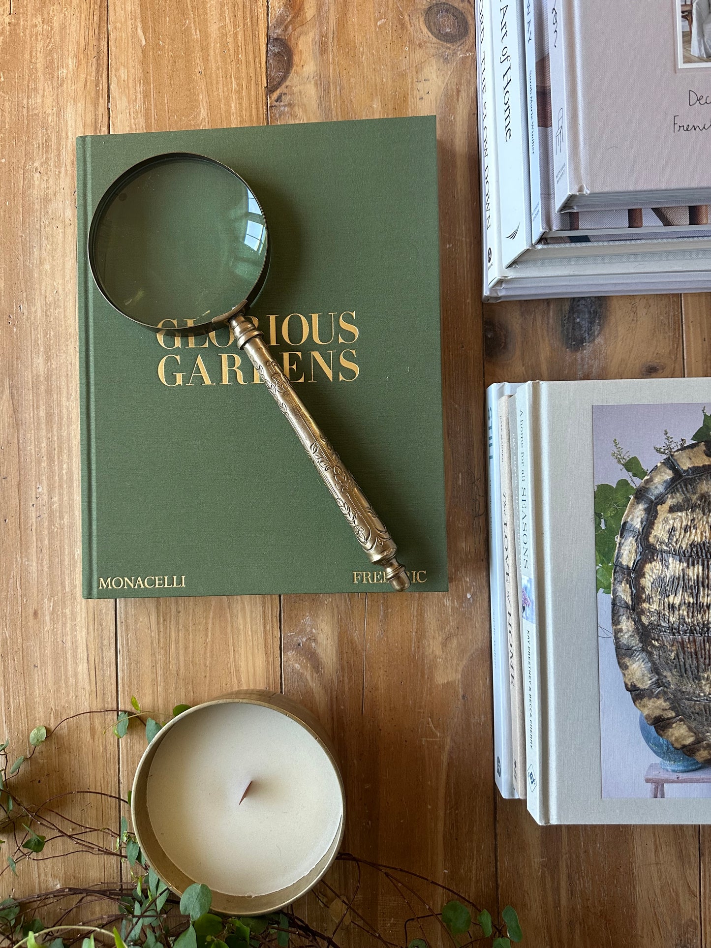 XL Brass Vintage Style Magnifying Glass